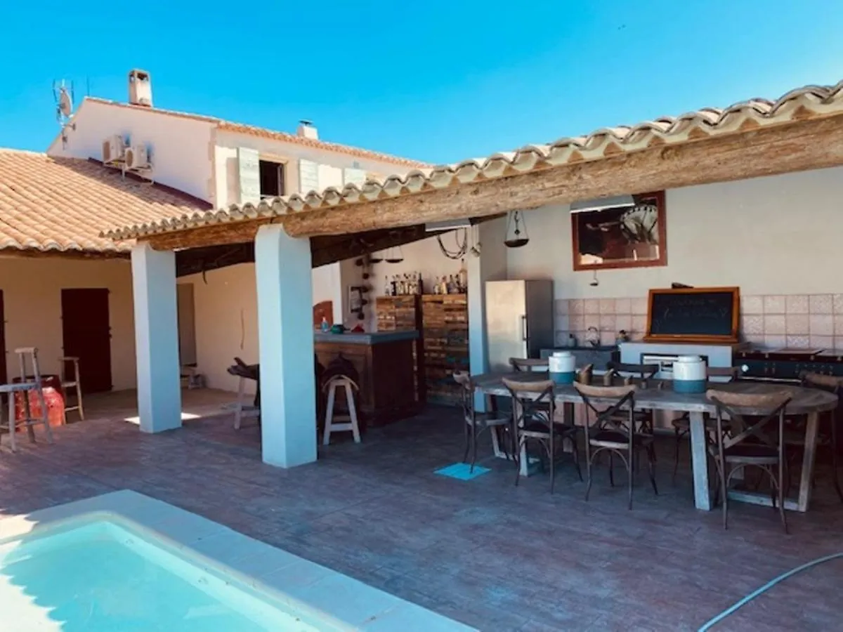 Bed & Breakfast Mas Lou Caloun - Chambre D'Hote Face A La Piscine En Camargue - Les Saintes Maries De La Mer